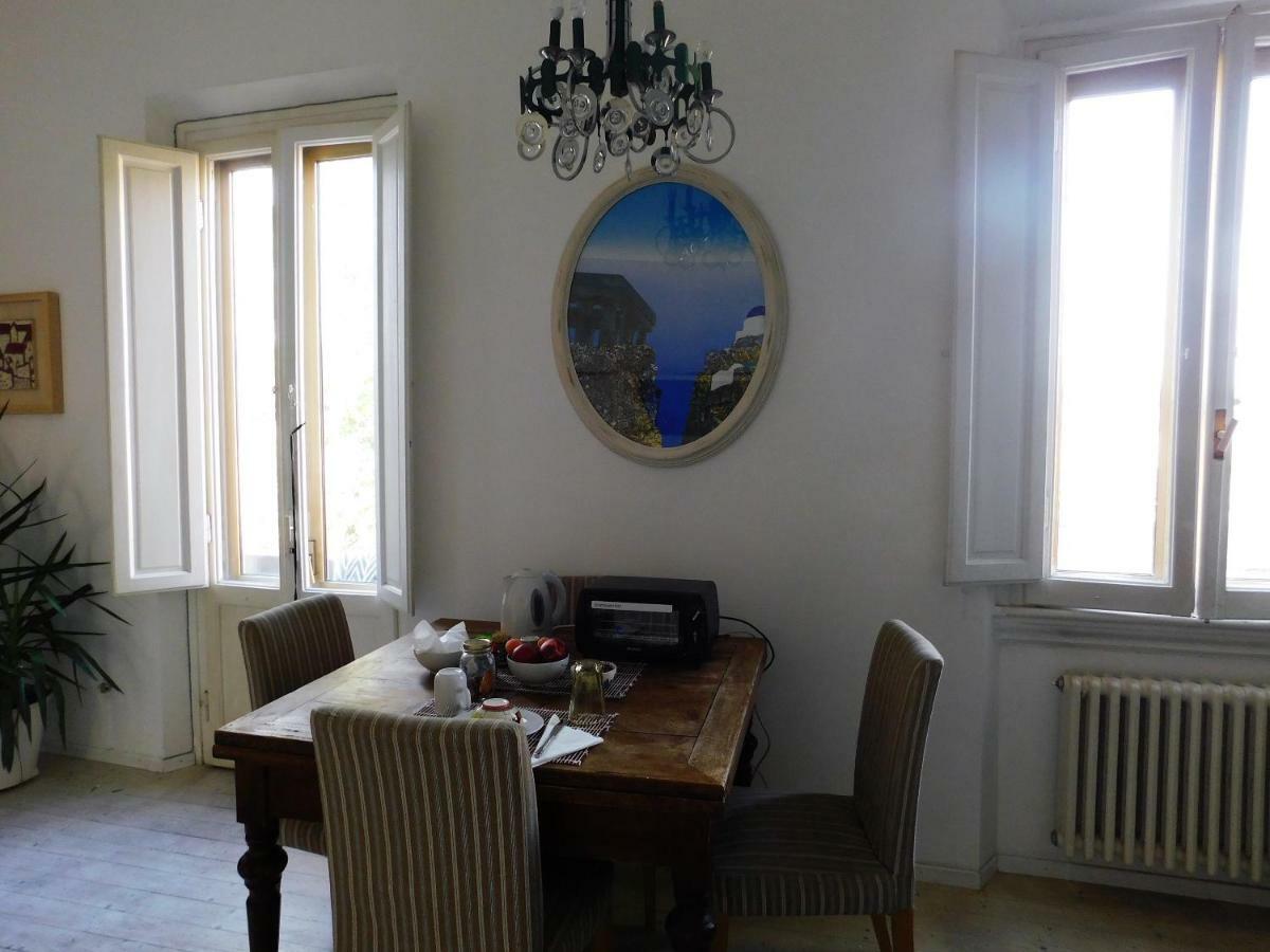 Appartement Porta Al Serraglio à Prato Extérieur photo